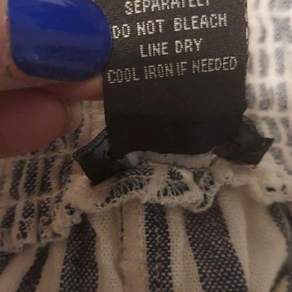 Blue & White Strip Linen Wide Leg Pants - Picture 4 of 5